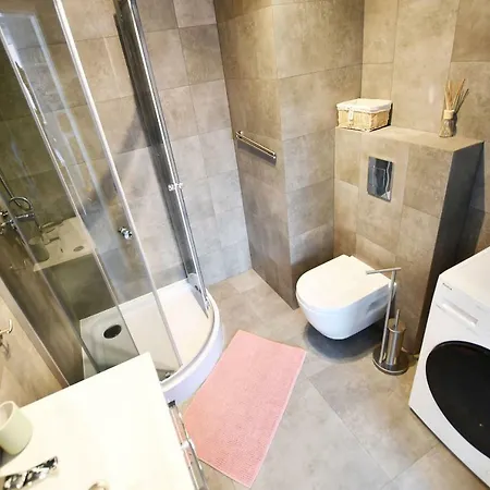 Apartament Kameralny Przy Rybackiej Колобжег